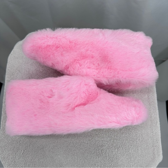 Grosvenor Fuzzy Slippers 10 Pink Slip On Loungewear New - Picture 4 of 8